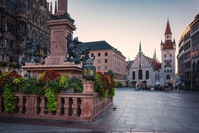 Munich New Town Hall and Beyond – Private Walking Tour - Tour Experience Details