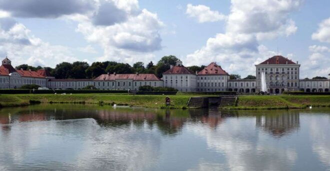 Munich: Nymphenburg Tour With Public Transportation - The Sum Up