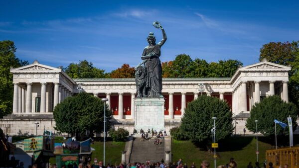 Munich: Oktoberfest Tour and Beerhall (Bierzelt) Reservation - Reservation Process