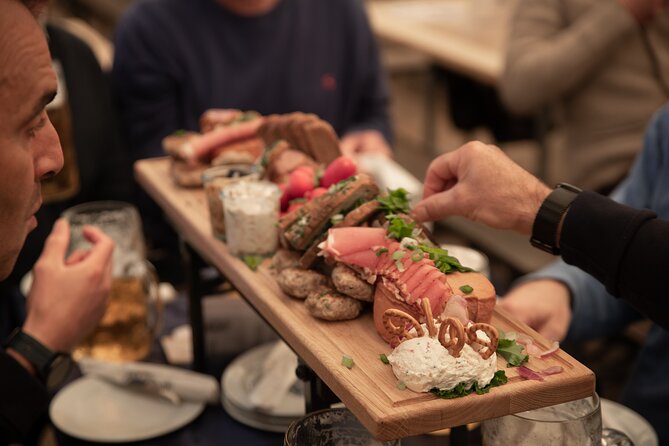 Munich Oktoberfest Tour With Beer Hall Table Reservations - Frequently Asked Questions