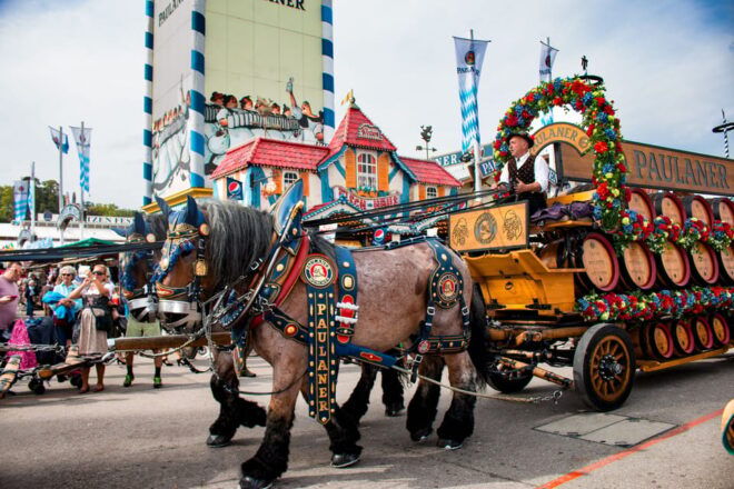 Munich: Oktoberfest Tour With Tent Reservation, Food & Beer - Customer Reviews