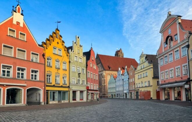 Munich Old Town and English Gardens Private Walking Tour - Sign up for Travel Tips