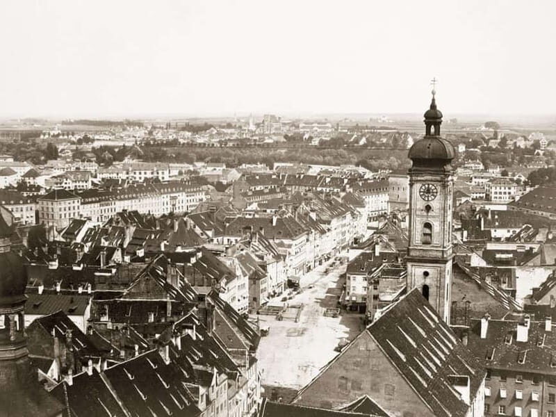 Munich: Old Town Highlights Private City Tour - Walking Tour - Good To Know