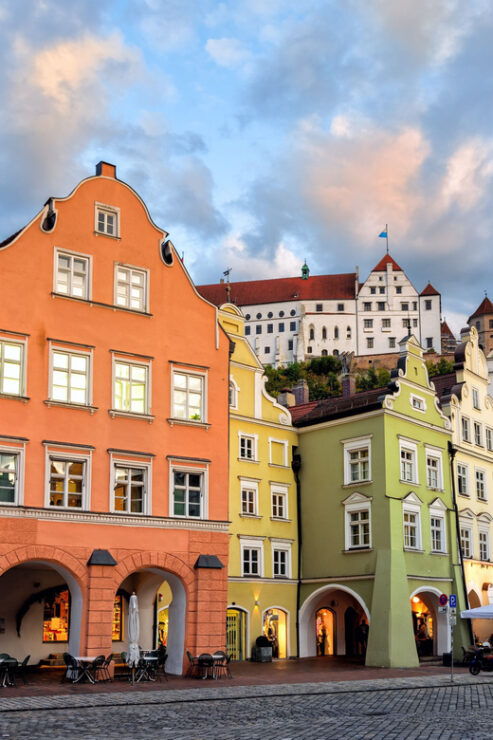 Munich Old Town Tour With the True Story of Albert Einstein - Key Points