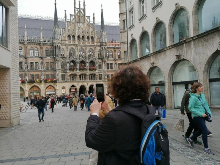 Munich: Old Town Walking Tour Audio Guide - Booking Information