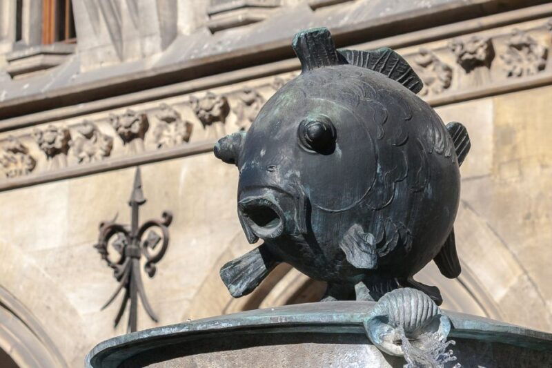 Munich: Places of Luck in Munich - What the Tour Includes and How It Plays Out