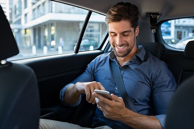 Munich Private Airport Transfer - Maximum Passengers and Luggage Allowance