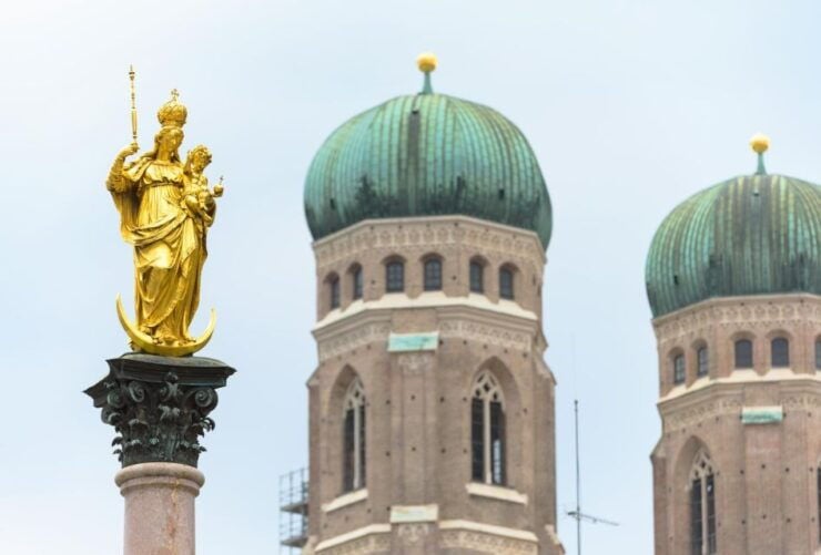 Munich: Private Architecture Tour With a Local Expert - Free Cancellation and Duration