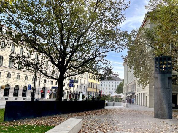 Munich: Private Half-Day Guided Walking Tour - Similar Tours and Additional Information