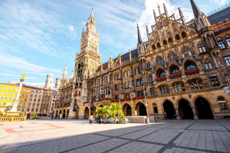 Munich: Private Highlights Tour by Car for 2/4/6 Hours - Tour Details and Options