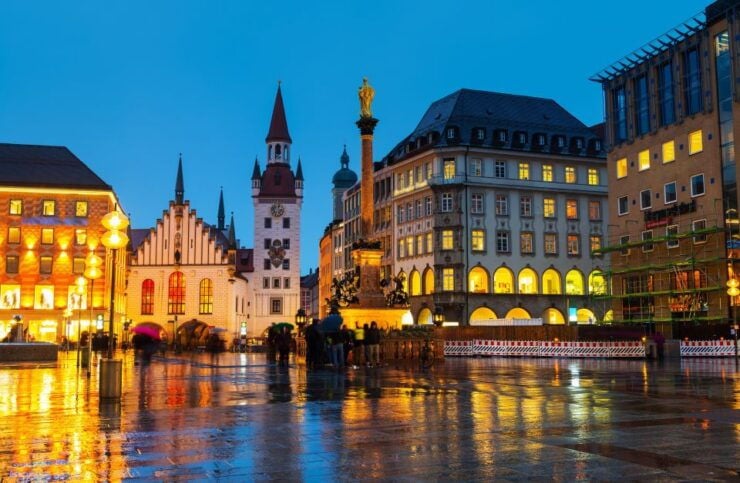 Munich: Private Highlights Tour by Car for 2/4/6 Hours - Live Tour Guide in Multiple Languages