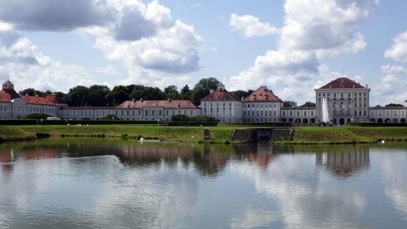 Munich Private Walk Tour and Nymphenburg by Public Transport - The Sum Up