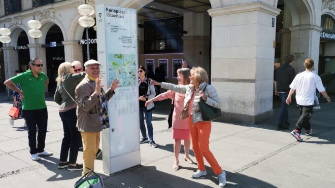 Munich: Private Walking Tour Munich Highlights - Local Guide Experience