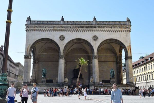 Munich: Private Walking Tour of the Historical City Center - Common Questions