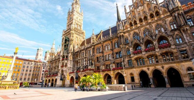 Munich: Private Walking Tour - Meeting Point and Starting Location
