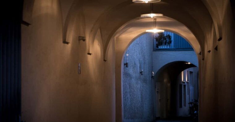 Munich: Raven Black Witches and Executioners Walking Tour - Who Should Consider This Tour?