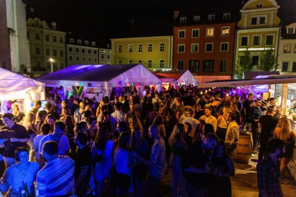 Munich: REGENSBURG MEDIEVAL BEAUTY - Transportation and Accessibility