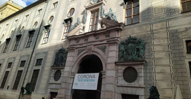 Munich Residenz: Private Tour with artists and historians - Good To Know