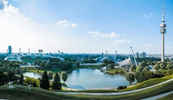Munich: Running Tour With Insider Tip Guarantee - Additional Tips for Participants