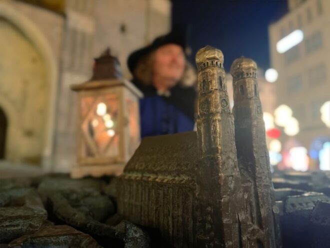 Munich: Thrilling Night Watchman Tour Through the Old Town - The Sum Up