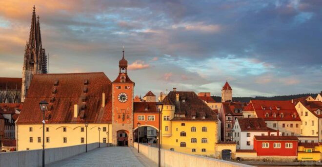 Munich to Regensburg: UNESCO World Heritage Site Regensburg - Unique Experiences in Regensburg