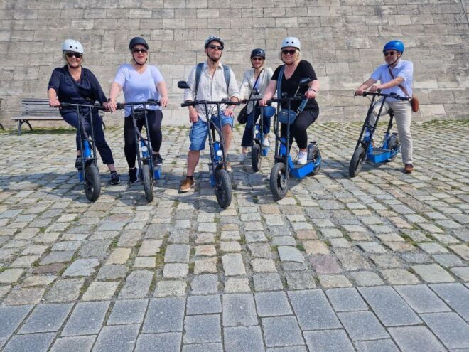 Munich: Top Sights E-Scooter Tour With Local Guide - Full Description
