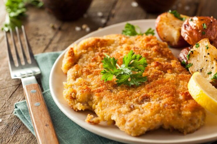 Munich: Traditional German Food and Old Town Private Tour - Tour Description