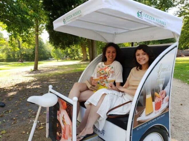 Münster: Beer Tasting Rickshaw Tour - Historical Sightseeing