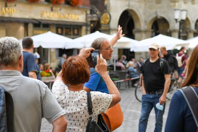 Münster: Entertaining Guided Tour to Old Town Highlights - Unique Features