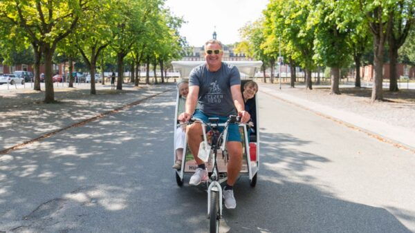 Münster: Private Guided Rickshaw City Tour - Other Tour Options in Münster