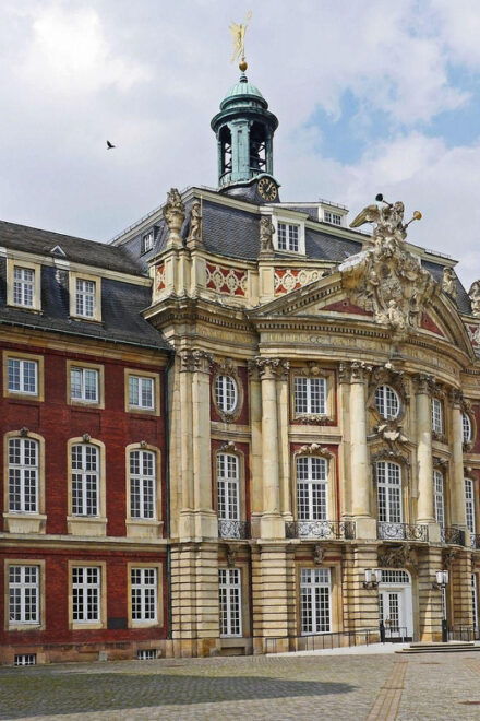 Münster Private Guided Walking Tour - Cultural Highlights