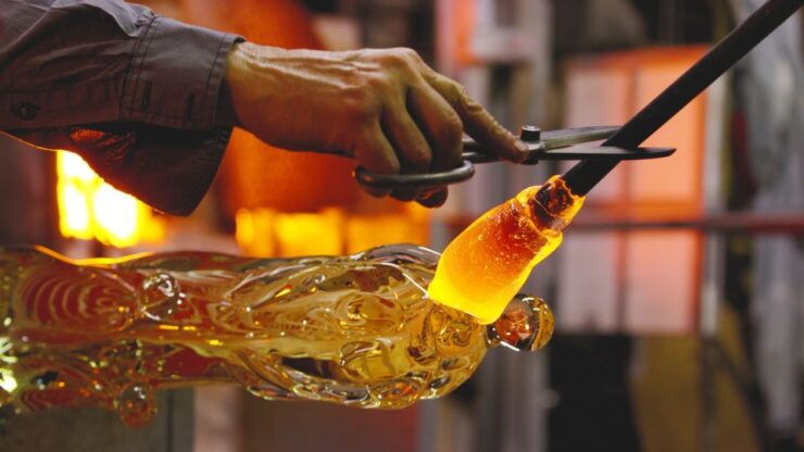 Murano and Burano: Guided Tour by Speed Boat and Aperitif - Tour Highlights