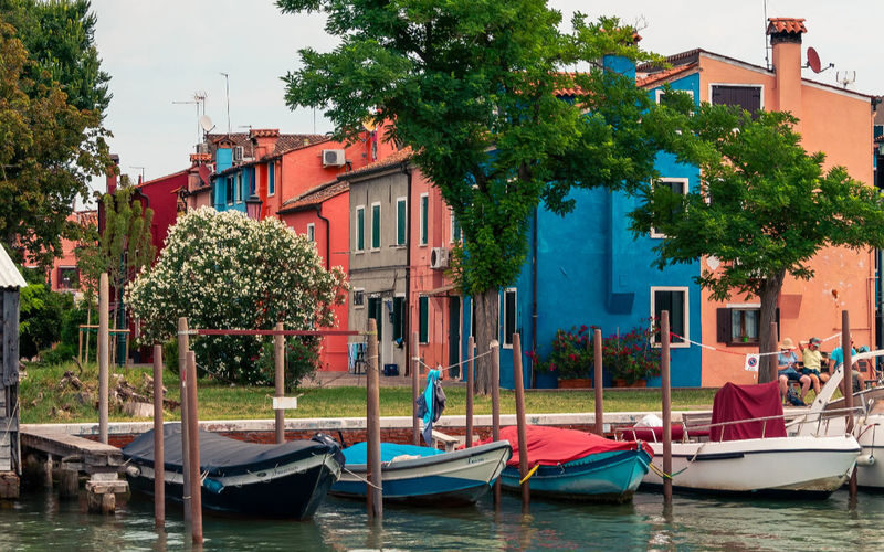 Murano & Burano Island Cruise Tour with 3-Hour Free Time - Two islands, one Venice departure