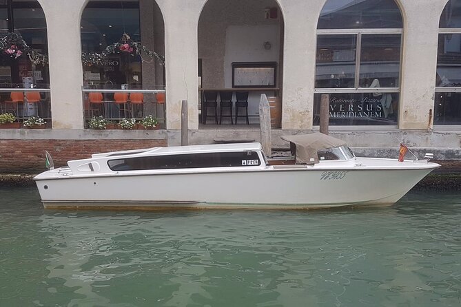 Murano Glass Demo and Boat Transfer to Glass Factory - Frequently Asked Questions