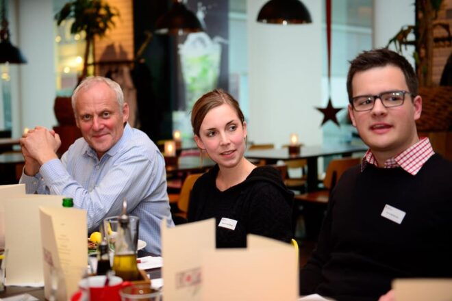 Murder Mystery Dinner Münster - Host and Guest Participation