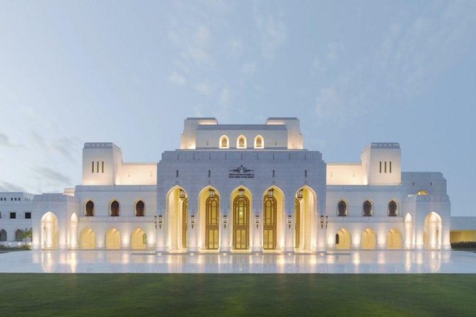 Muscat Day Tour - Meeting Options