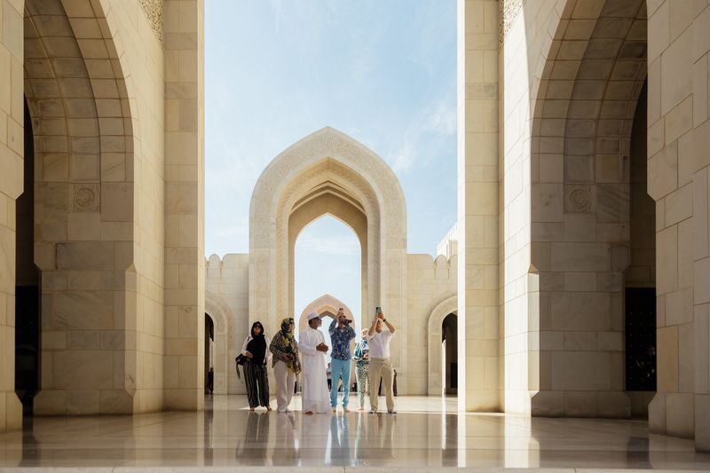 Muscat Grand Mosque & Opera House Half-Day Tour - Bait Al Zubair Museum: heritage behind an extra charge