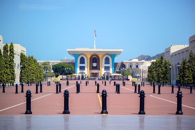 Muscat Half Day City Tour With Visit to Sultan Qaboos Grand Mosque - The Sum Up