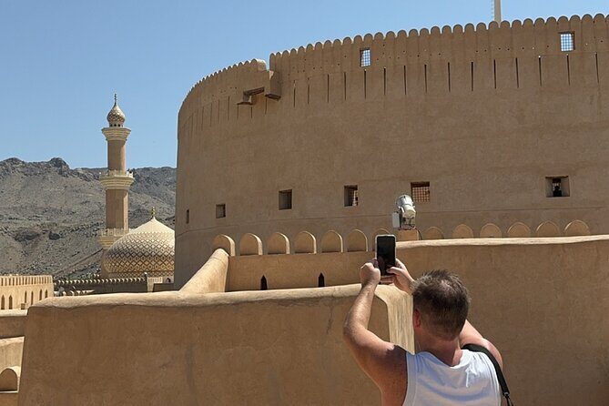 Muscat: Private Luxury Airport & Hotel Transfer - Good To Know