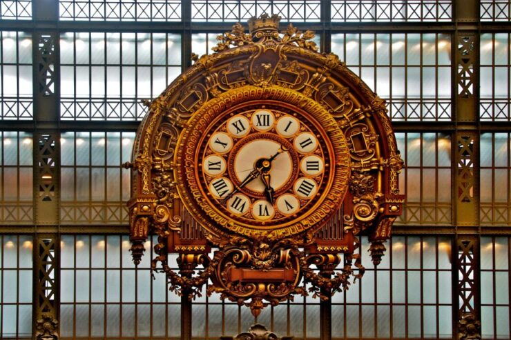 Musée D'orsay and Old Town Tour With Private Guide & Tickets - Private Art Tour With Expert Guide