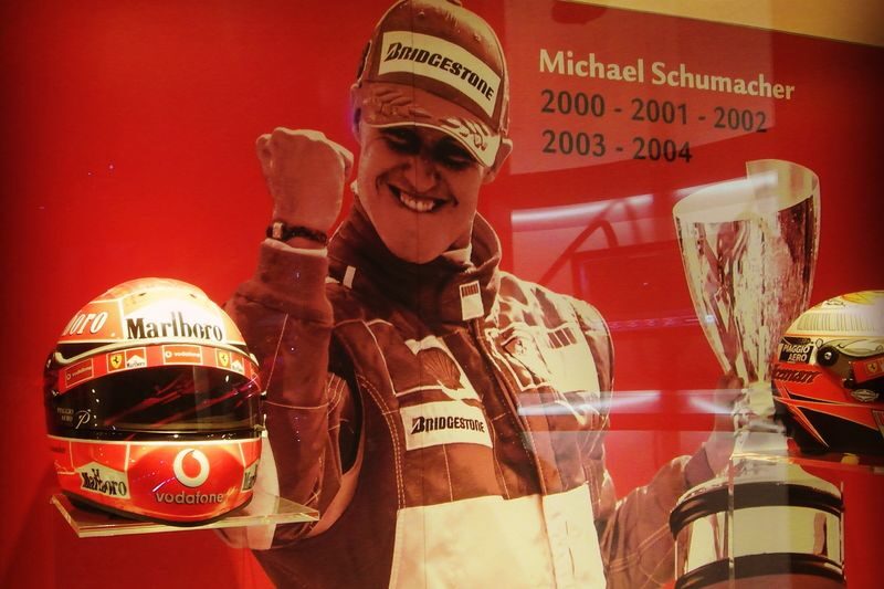 Museo Ferrari Maranello Ticket and Shuttle Tour on Fiorano Track - How to make an hour count