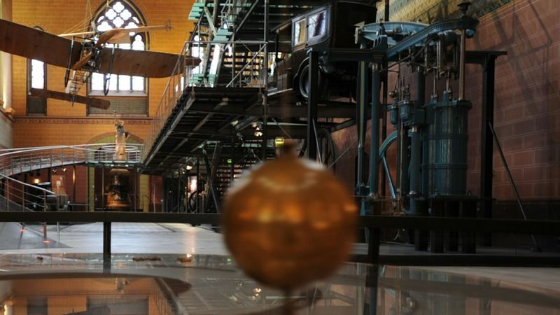 Museum of Arts and Crafts ticket in Paris - Astrolabes, clocks and early flying machines