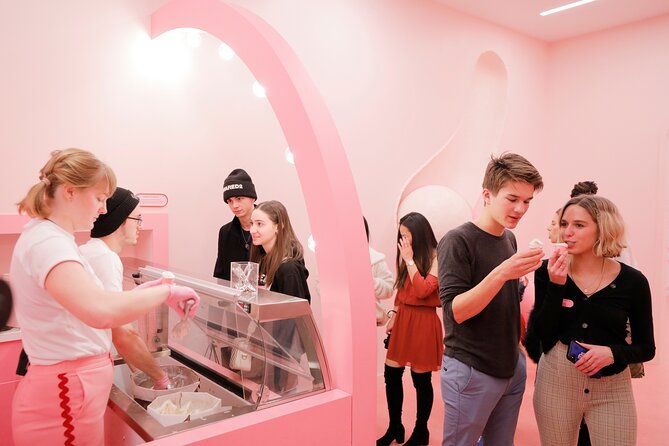 Museum of Ice Cream NYC - Giant Rainbow Sprinkle Pool