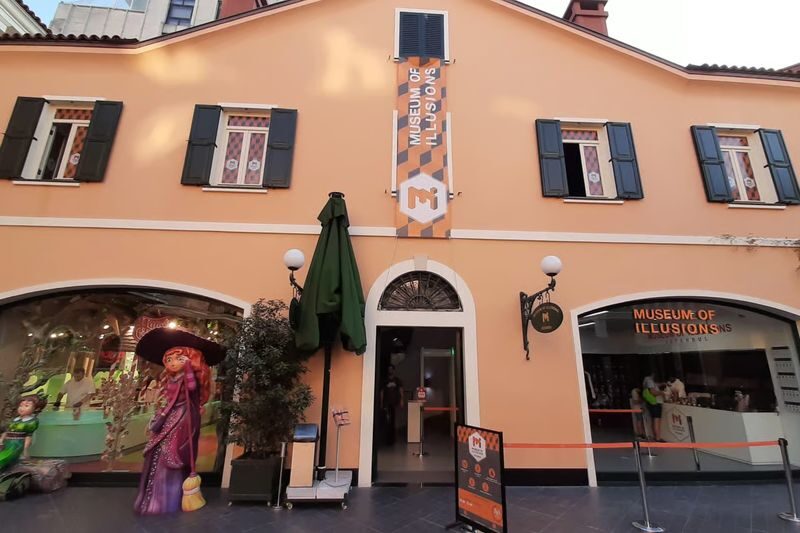 Museum of Illusions Admission in Istanbul - Making the most of the visit