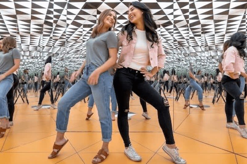 Museum of Illusions Admission in Orlando - Why your phone belongs in the experience