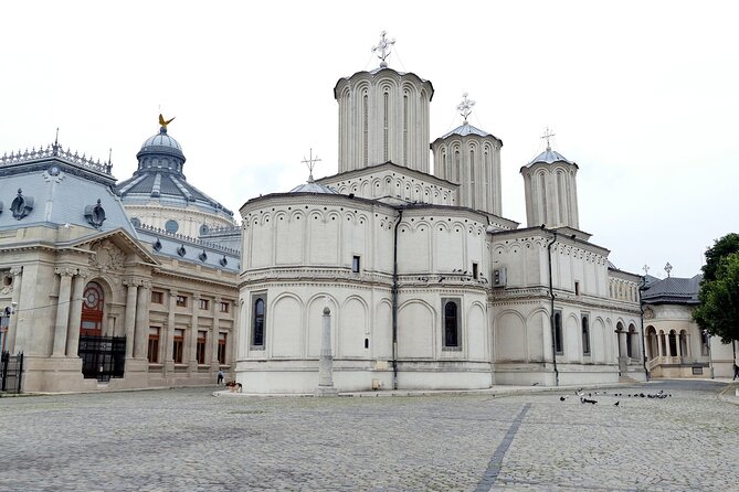 Museums and Galleries Walking Tour in Bucharest - Directions and Tips