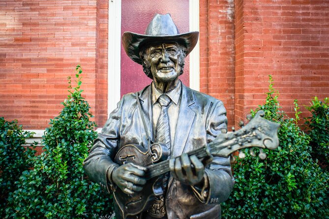 Music City Food & Sightseeing Walking Tour - Landmarks and History of Nashville