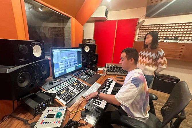 Music Production Class Experience - A Deep Dive into the Music Production Class Experience