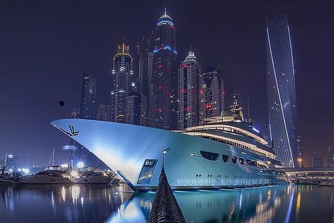 Must Try (Dubai Marina Luxury Yacht) Tour & BF - Start Time and What To Expect