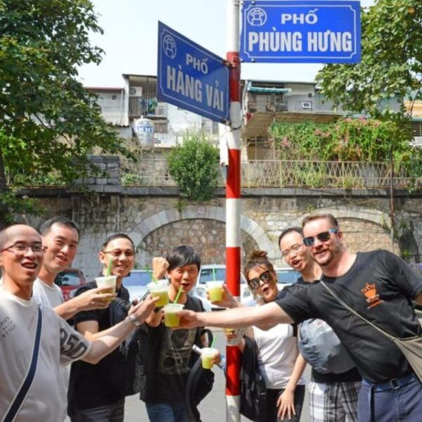 [Must-Try] Hanoi Food Tour With Train Street - Inclusions and Amenities